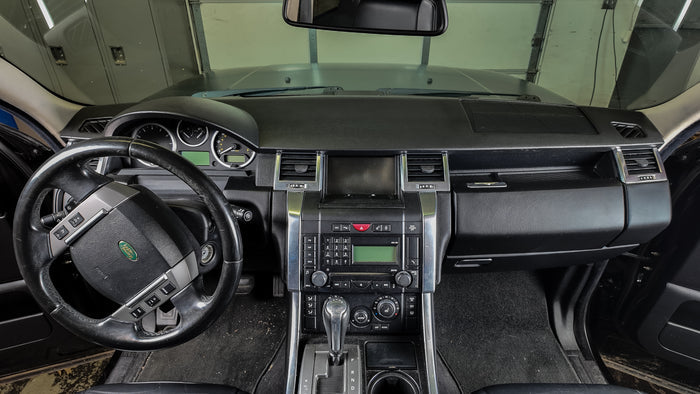 2005–2009 Land Rover LR3 / 2006–2009 Range Rover Sport Dash Cover – Hard Molded Plastic Overlay – Made in the USA - 0509LR3