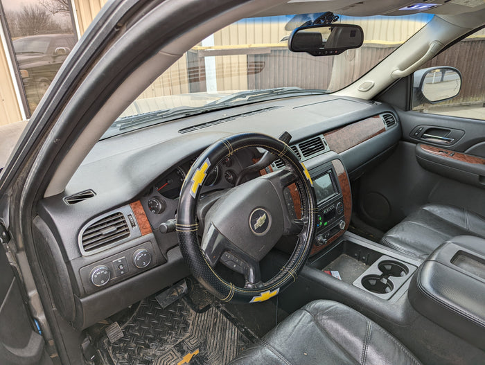 2007–2014 Chevrolet Tahoe / Chevrolet Suburban / GMC Yukon / Chevrolet Avalanche Dash Cover (Also Fits 2007–2014 Chevrolet Silverado LTZ & 2007–2013 GMC Sierra SLT/Denali) – Hard Molded Plastic Overlay – Made in the USA