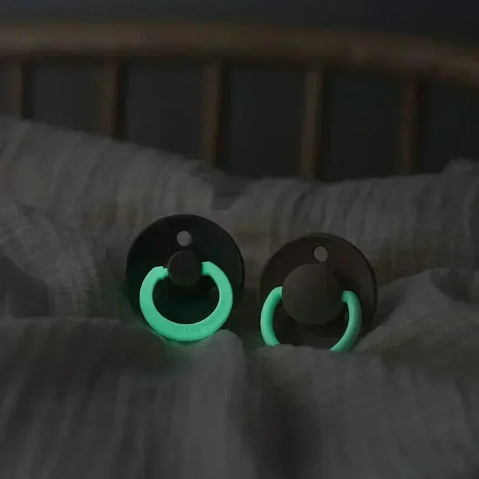 Bibs Color Glow In The Dark Latex - Pack of 2 (Size 3, 18 Months+)