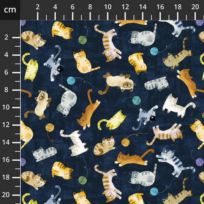 Fabric with cat pattern and cm ruler on the side