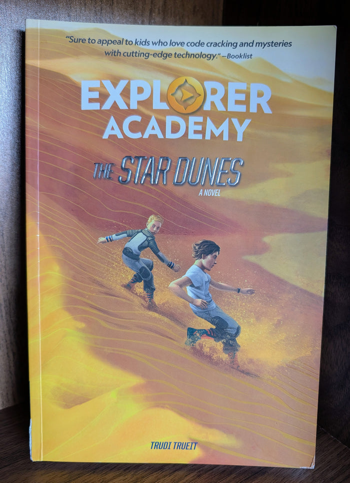 Explorer Academy - The star dunes