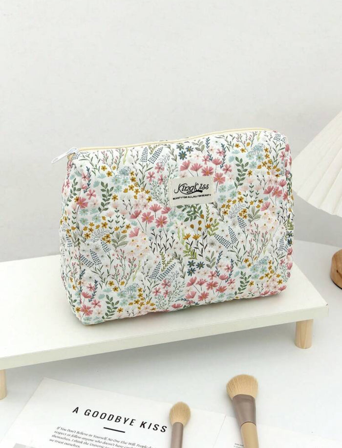 Green Quilted Makeup & Toiletry Travel Bag (3 Pcs)