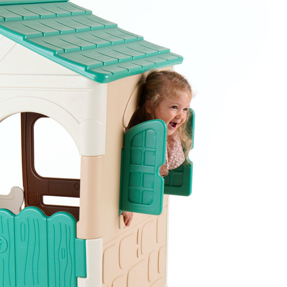 GROW N UP COUNTRY MANOR PLAYHOUSE