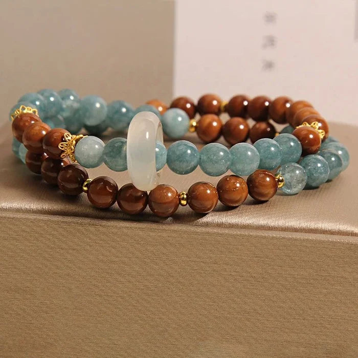 Blue chalcedony and jade double bracelet - detail one