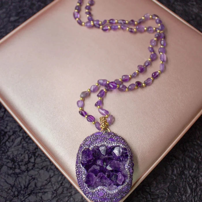 Close-up detail of amethyst jewelry set beads — crystal jewelry gift set for healing and wellness by Crystalvana