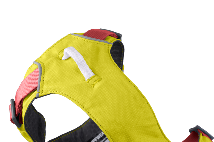 Stock image of the Flagline Harness, showing the front clip of the Flagline, against a white background.
