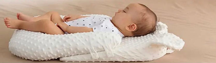Sunveno Portable Baby Anti-Spill Milk U Shape Pillow with 10 Degree Slope Pad
